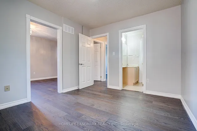 Additional image 34 of 15 Saintsbury Sq