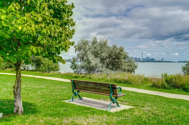 Additional image 27 of 80 Marine Parade Dr Unit 808