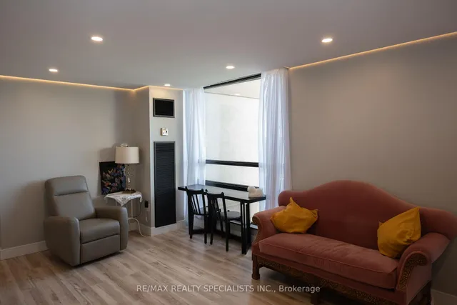 Additional image 8 of 222 Jackson St Unit 802