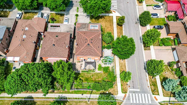 Additional image 38 of 2 Lapworth Cres