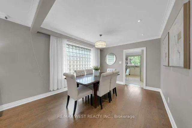 Additional image 8 of 151 Brahms Ave