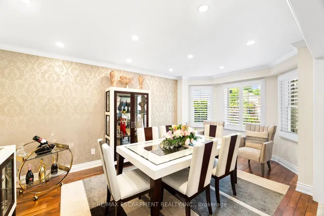 Additional image 6 of 286 Winfield Terr