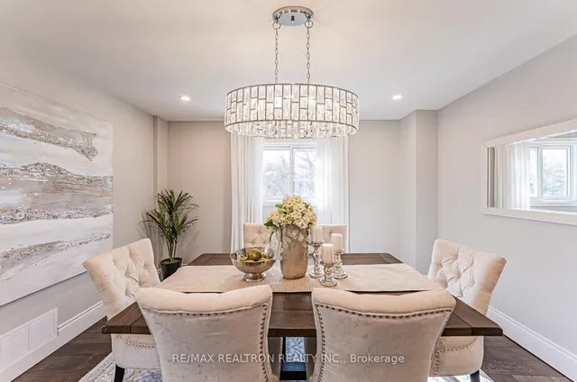 Additional image 16 of 221 Old Orchard Circ