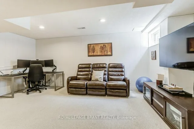 Additional image 27 of 4102 Foxwood Dr