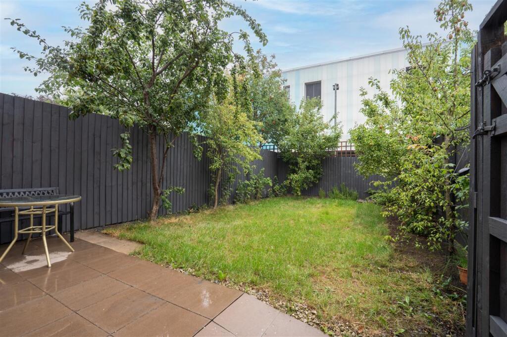 Additional image 17 of Bartons Way, Birmingham