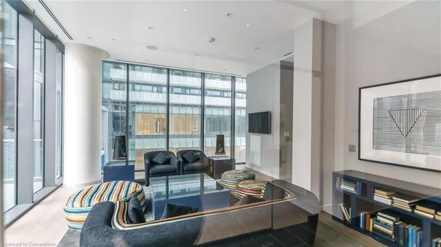 Additional image 35 of 42 Charles St Unit 2409