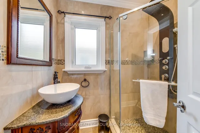 Additional image 12 of 151 Cameron Ave