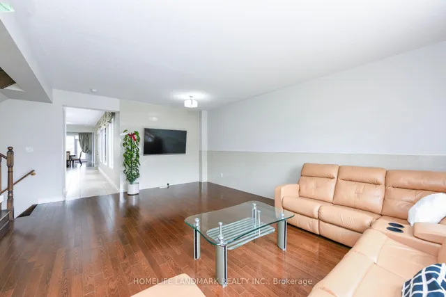 Additional image 8 of 210 Castle Oaks Crossing