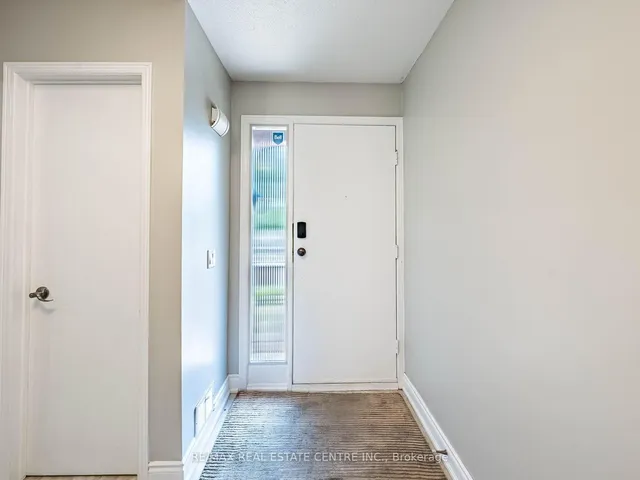 Additional image 5 of 306 Torresdale Ave