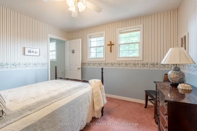 Additional image 24 of 168 SIRENTE Dr