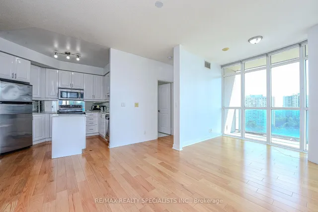 Additional image 11 of 70 Absolute Ave Unit 1206