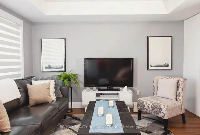 Additional image 4 of 60 Fairwood Circ Unit 78