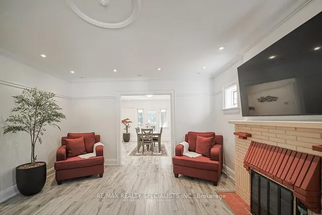 Additional image 10 of 123 Colin Ave