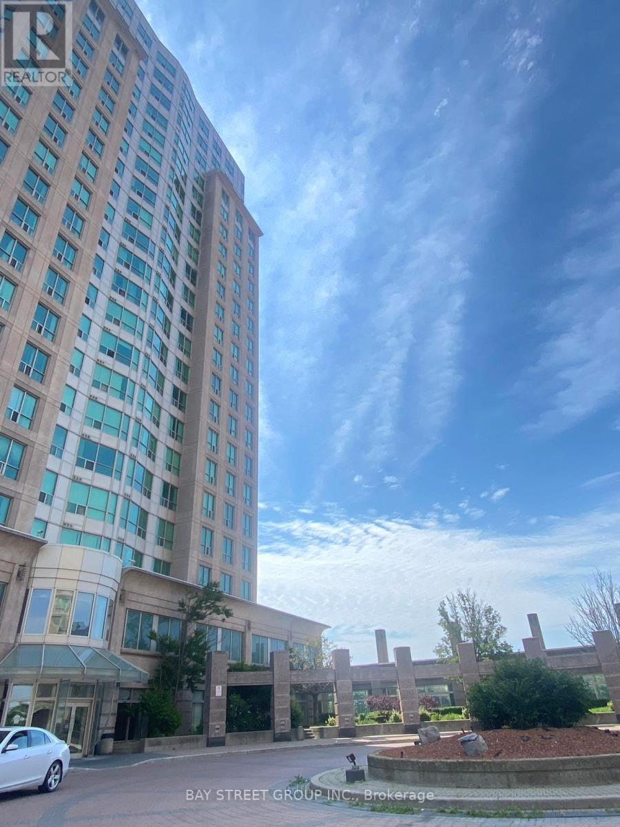 313 - 8 LEE CENTRE DRIVE|Toronto (Woburn), Ontario M1H3H8