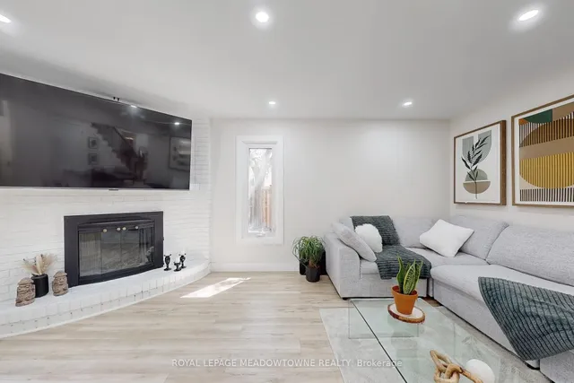 Additional image 10 of 365 Celtic Dr