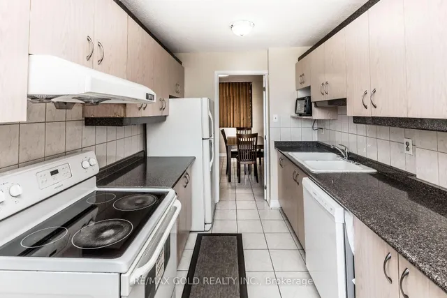 Additional image 20 of 17 Knightsbridge Rd Unit 1010
