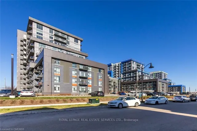Additional image 39 of 460 Dundas St Unit 901