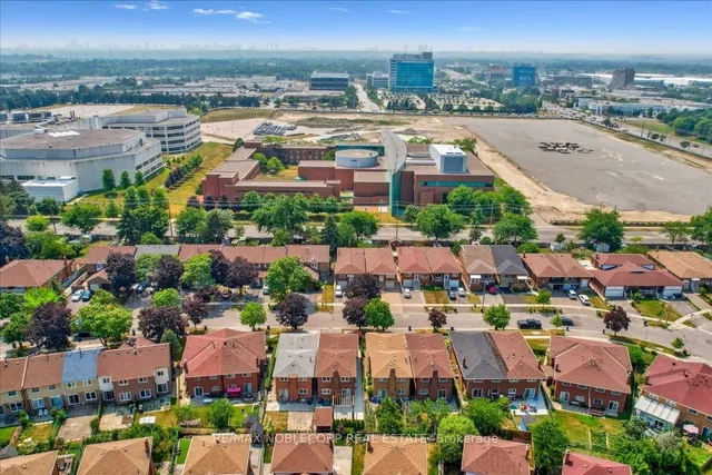 Additional image 40 of 77 Crayford Dr