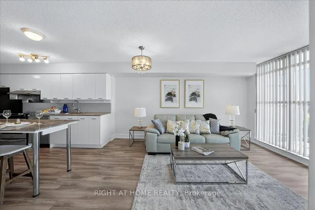 Additional image 33 of 29 Singer Crt Unit 315