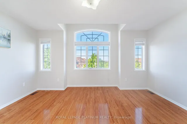 Additional image 32 of 63 Culture Cres