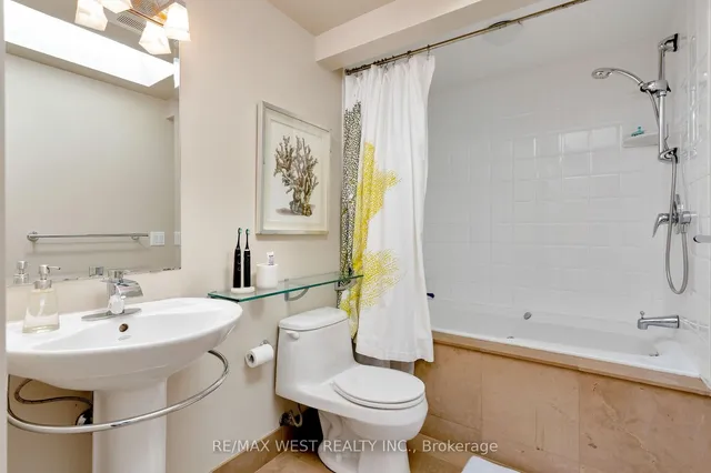 Additional image 33 of 83 Gwynne Ave