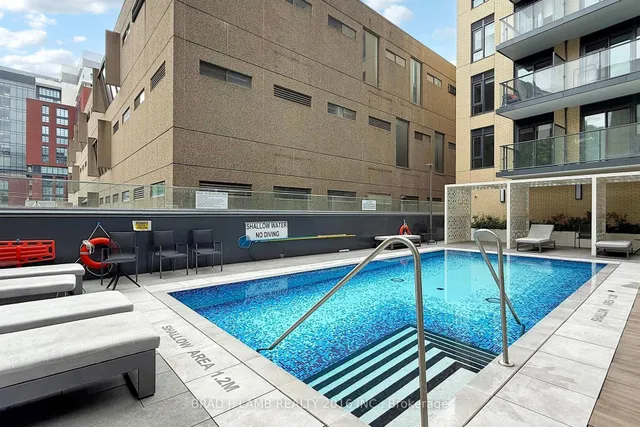 Additional image 34 of 543 Richmond St Unit 545