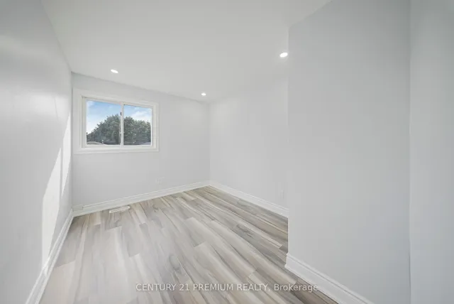 Additional image 31 of 3 Garland Crt