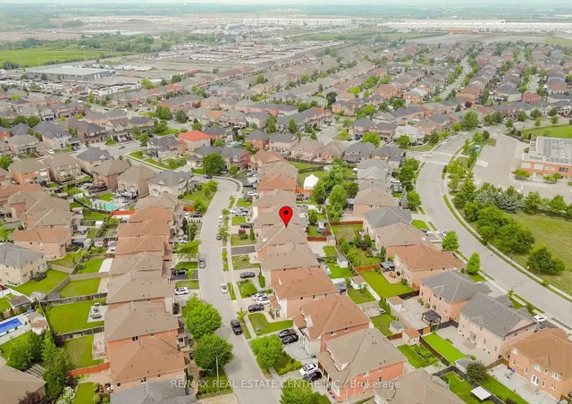 Additional image 34 of 18 Rampart Dr