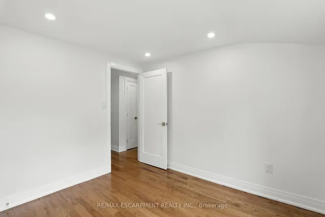 Additional image 22 of 821 SHADELAND Ave