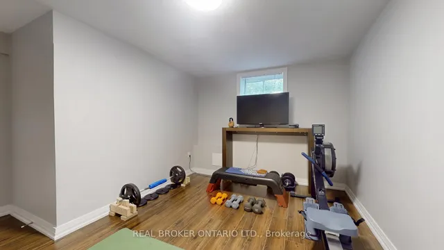 Additional image 35 of 1290 Kipling Ave