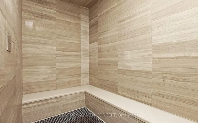 Additional image 32 of 39 Queens Quay Unit 526