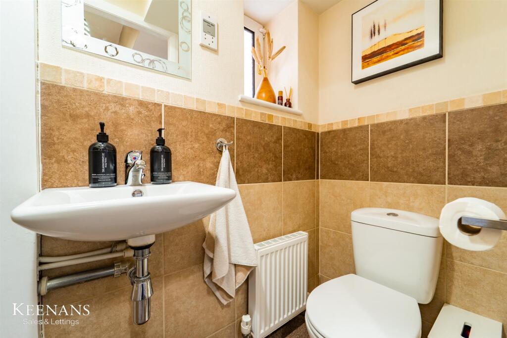 Additional image 20 of Windsor Close, Read