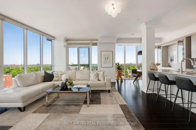 530 St Clair Ave Unit 1602