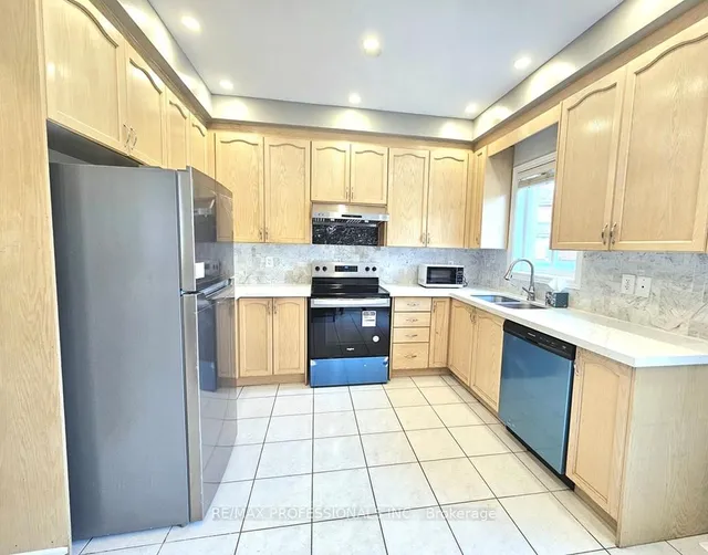 Additional image 15 of 89 Calm Waters Cres