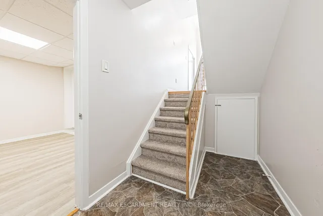 Additional image 21 of 5470 Schueller Cres