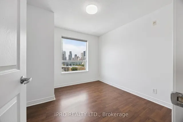 Additional image 22 of 225 Wellesley St Unit 1203