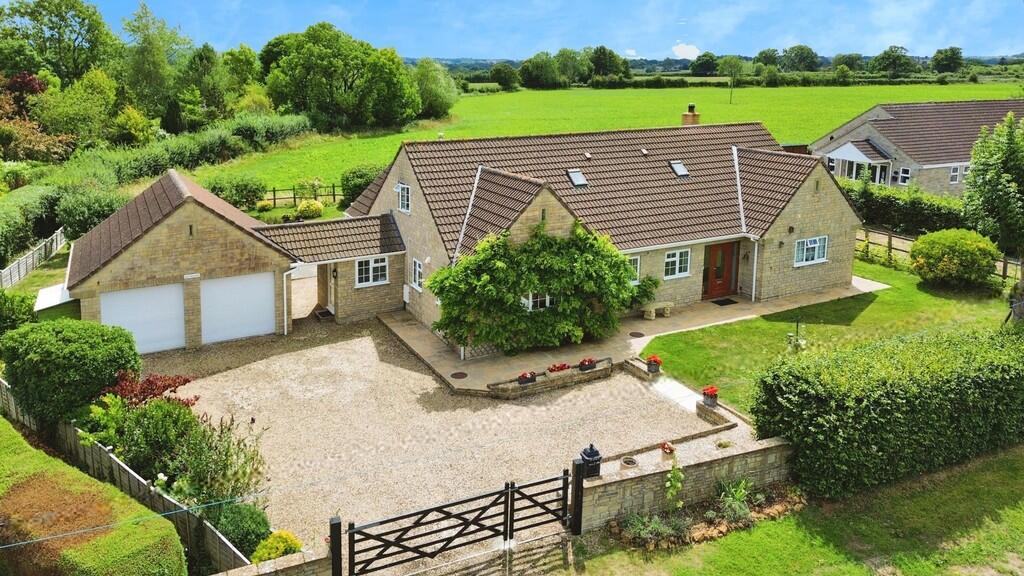 North Barrow, Yeovil