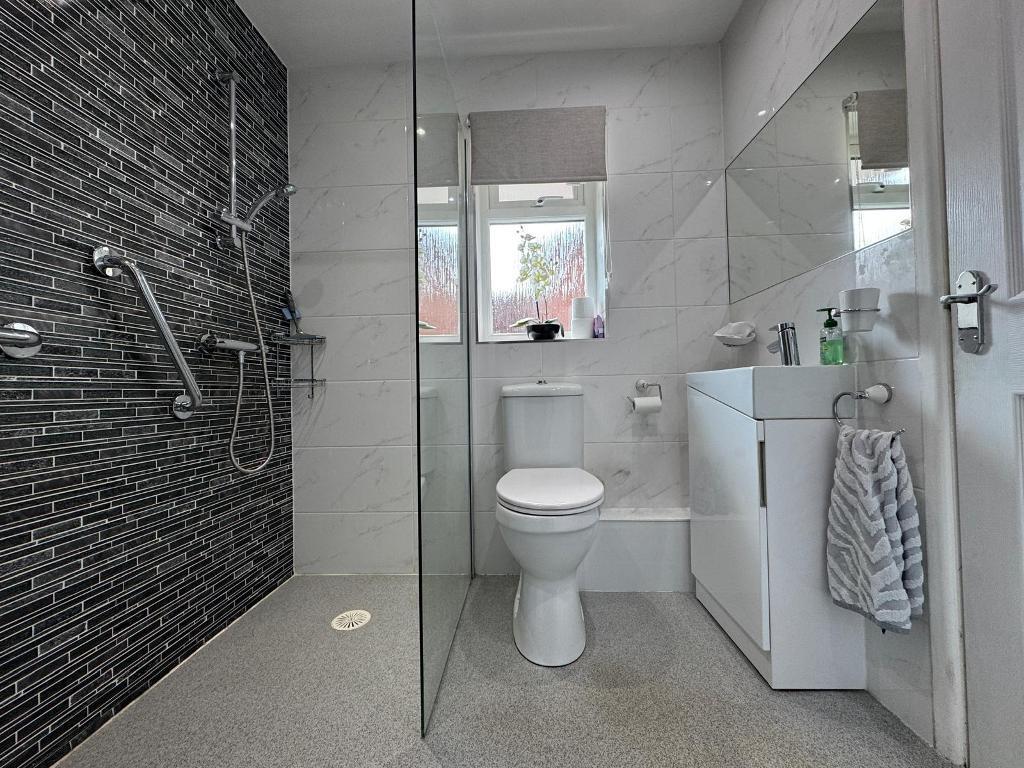 Additional image 11 of Sandwell Road North, West Bromwich, West Midlands, B71 4JB