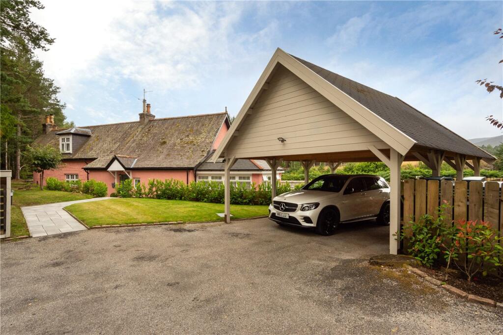 Additional image 8 of Cutaway Cottage, Cambus O'May, Ballater, Aberdeenshire, AB35