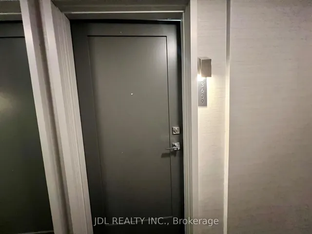 Additional image 18 of 42 Charles St Unit 3609