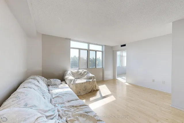 Additional image 9 of 88 Alton Tower Circ Unit 207