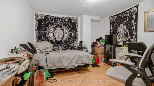 Additional image 48 of 4489 Weymouth Commons Cres