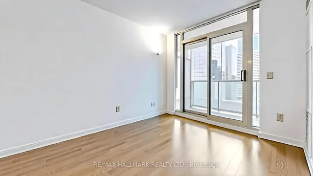 Additional image 12 of 30 Grand Trunk Cres Unit 3205