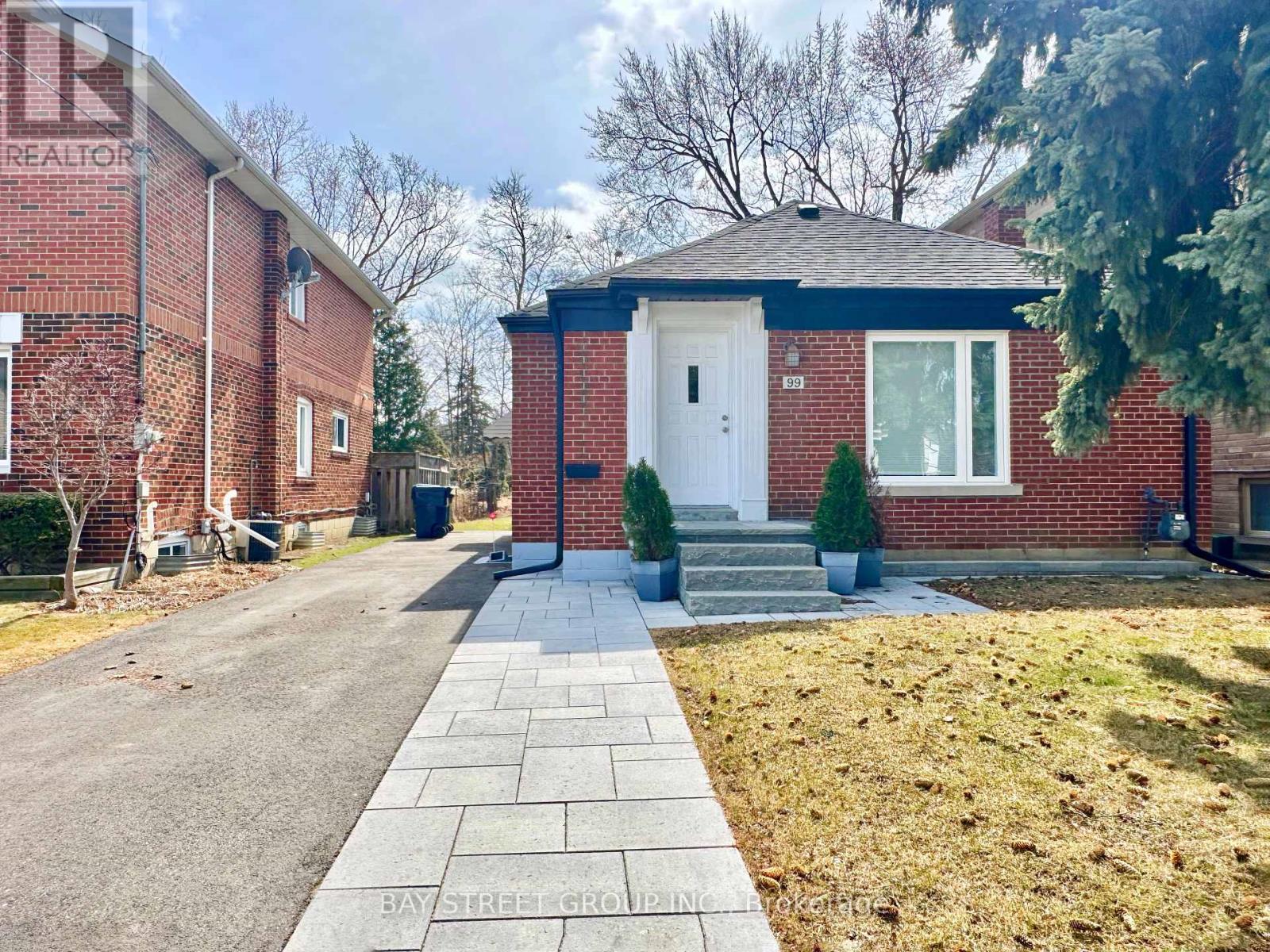 Property image for 99 PARK HOME AVENUE|Toronto (Willowdale West), Ontario M2N1W7