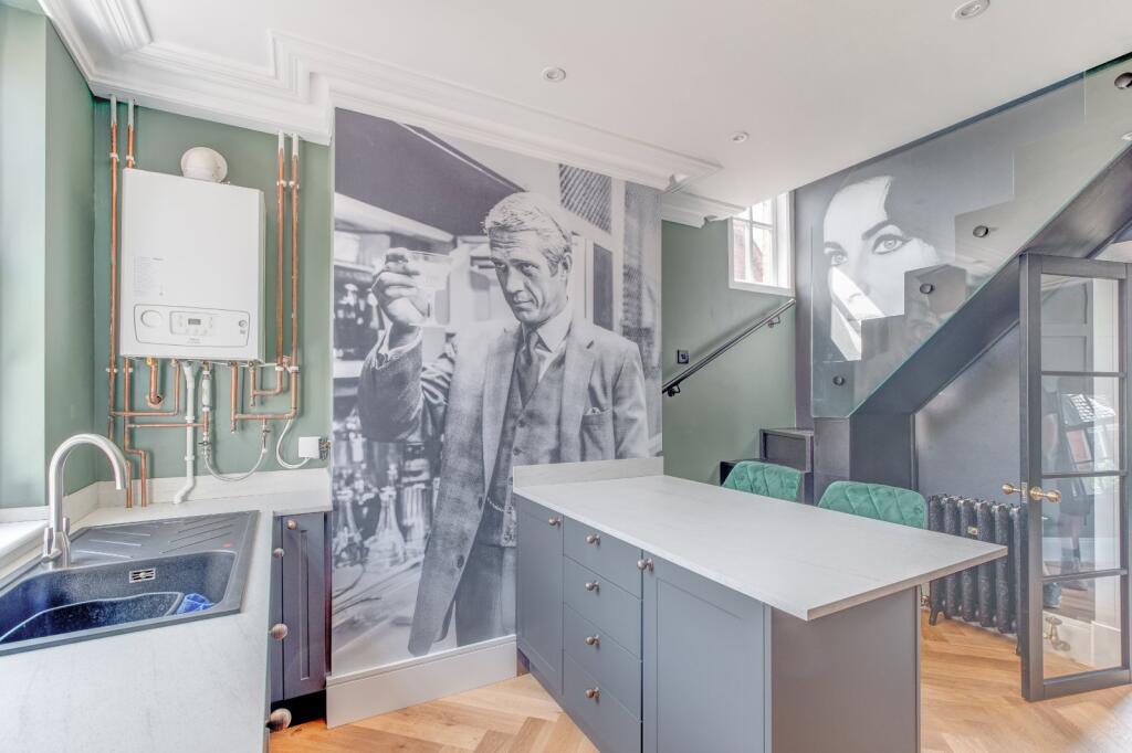 Additional image 4 of Foregate Street, Astwood Bank, Redditch, Worcestershire, B96