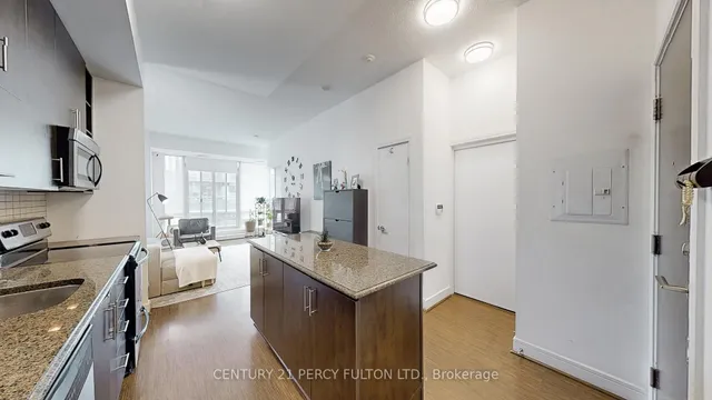 Additional image 11 of 112 George St Unit 710