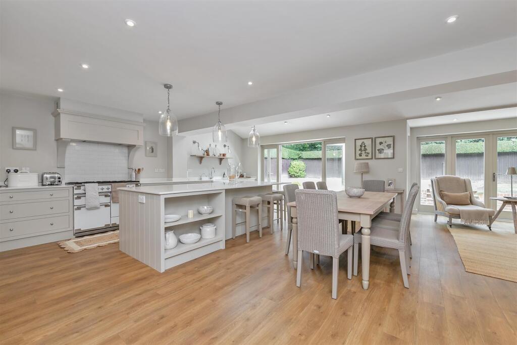 Additional image 27 of Watford Road, St. Albans