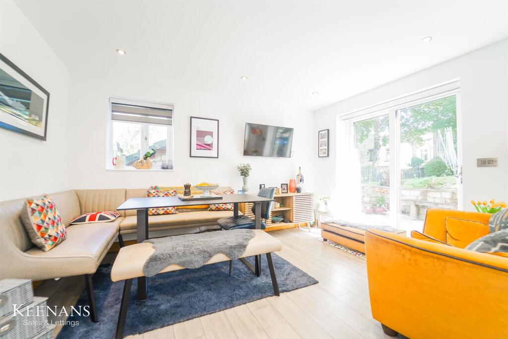 Additional image 2 of Whiteacres Close, Burnley