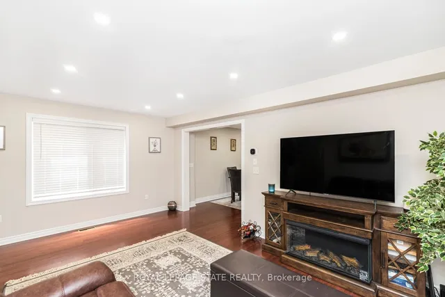 Additional image 8 of 4825 Verdi St
