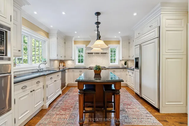 Additional image 10 of 82 Humberview Rd